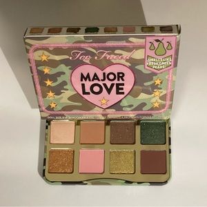 TOO FACED MINI EYESHADOW PALETTE